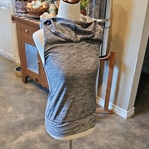 Women’s The North Face Grey Sleeveless Athletic Style Hooded Tank Size XS
